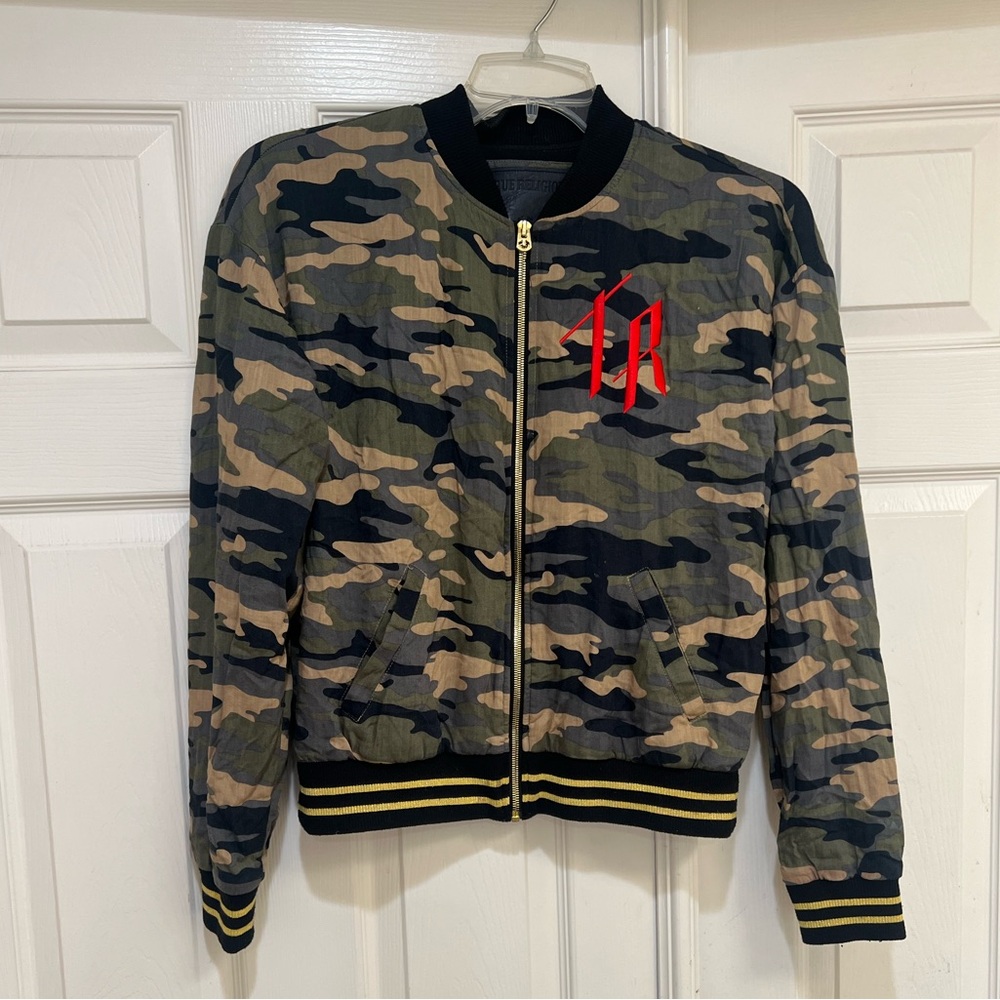 True Religion Camo Bomber full lined Jacket sz medium fall outdoor grunge Gorp